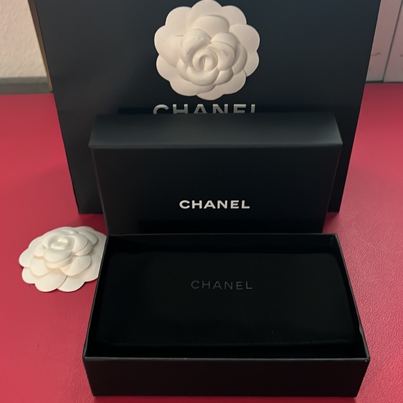 CHANEL 19 Card Holder Pink - Picture 3 of 8